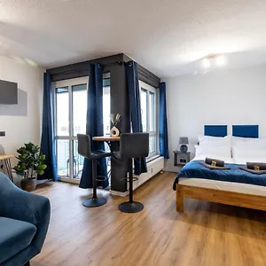 Sunnybelle I Dresden